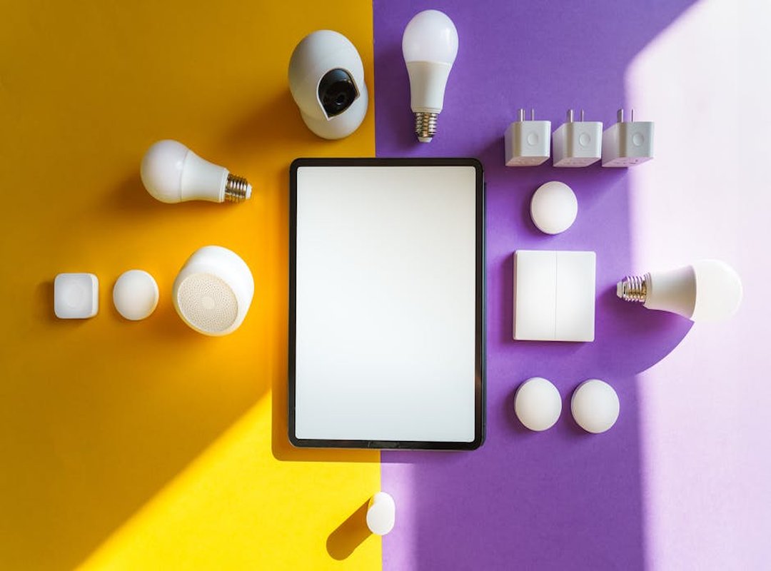 Ththometech Home Technology by Thehometrotters