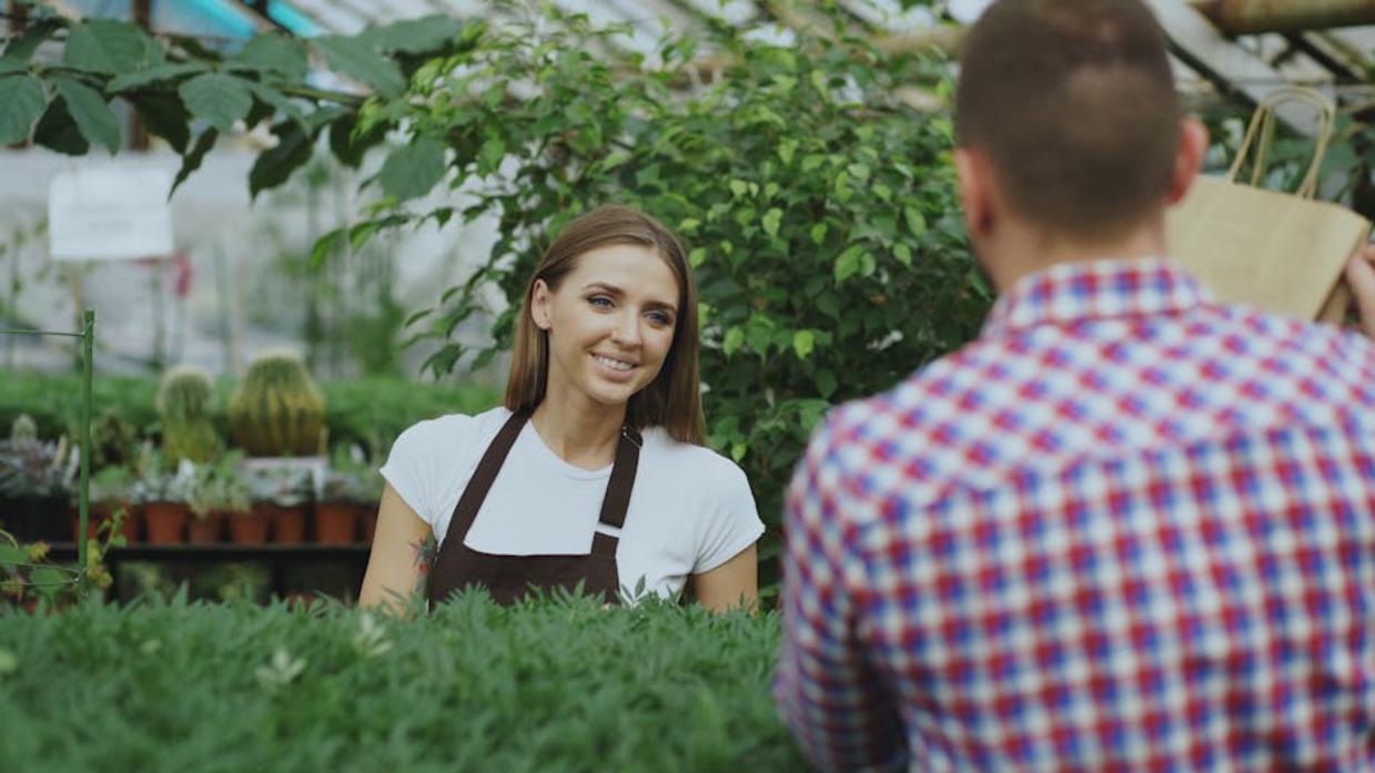 what gardening supplies should i buy appcgarden